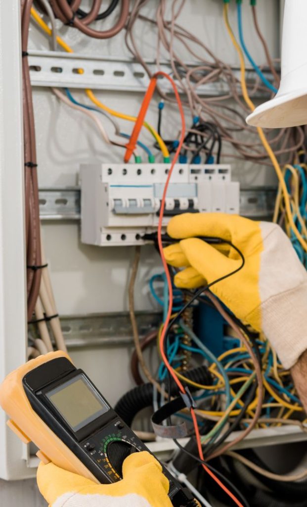eletricistas em Volta Redonda